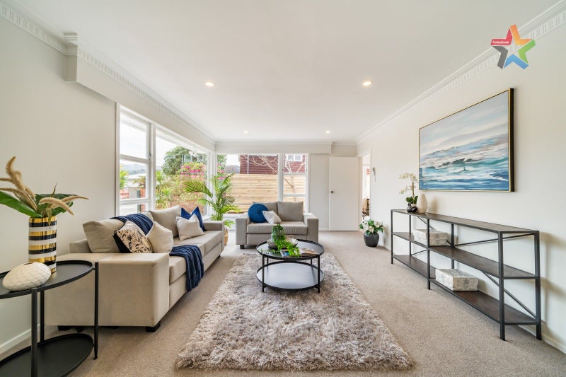 41 Holyoake Crescent, Avalon, Lower Hutt - Carousel 2