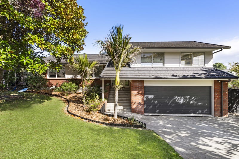 20 Landop Terrace, Howick, Auckland - Carousel 2