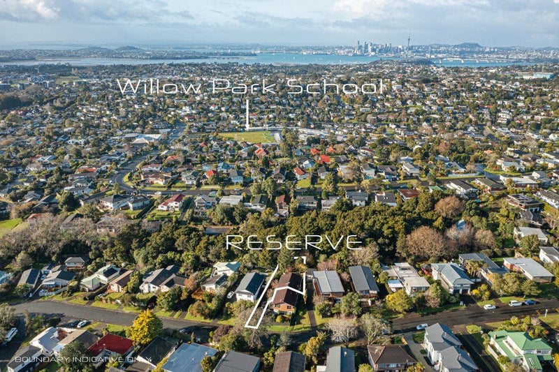 1/38 Mountbatten Avenue, Hillcrest, Auckland - Carousel 2