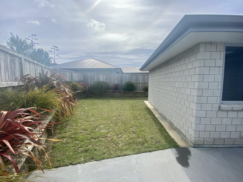 26B Rolleston Street, Kihikihi, Te Awamutu - Carousel 11