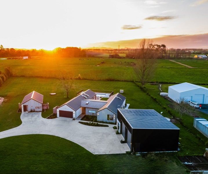 533A State Highway 26, Newstead - Carousel 1