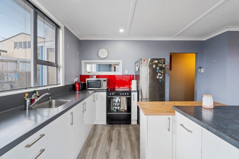 39 Braeside, Kinmont Park, Mosgiel - Carousel 2