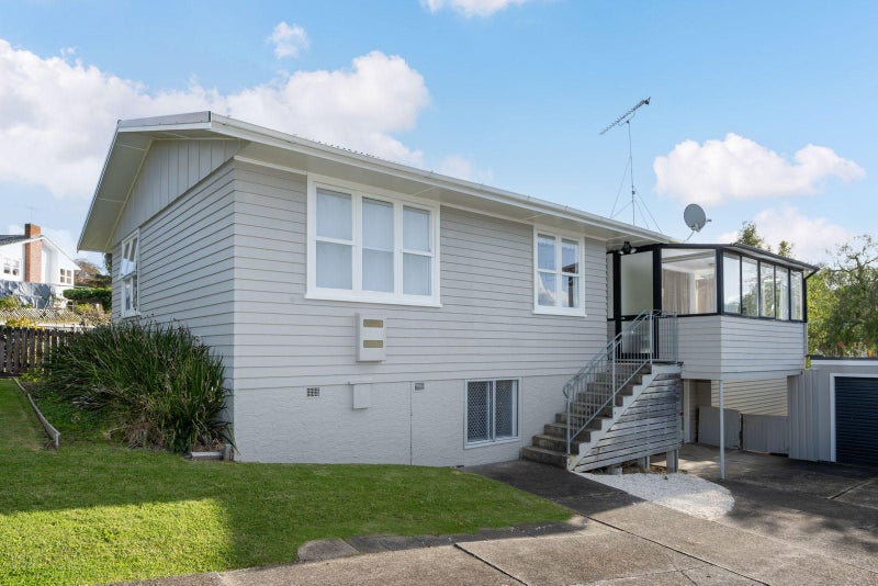 9 Granada Place, Glendowie, Auckland - Carousel 2