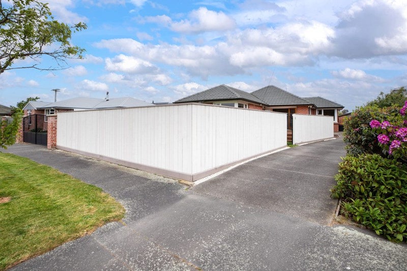 21 Vardon Crescent, Shirley, Christchurch - Carousel 17