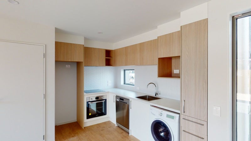 4/6 Barrie Street, Addington, Christchurch - Carousel 2