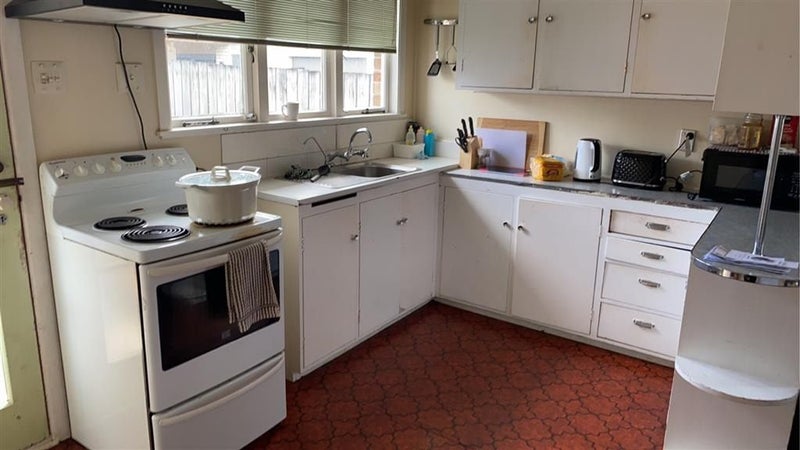 11 Kerrydale Road, Manurewa, Auckland - Carousel 2