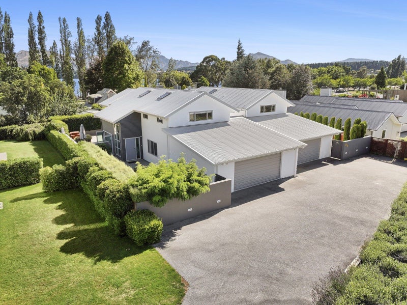 15 Jessies Crescent, Wanaka - Carousel 25