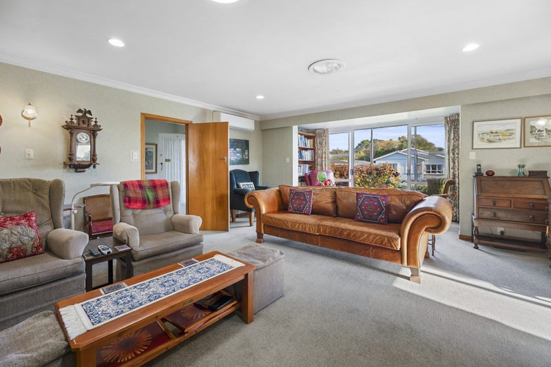 275 Carrington Street, Vogeltown, New Plymouth - Carousel 2