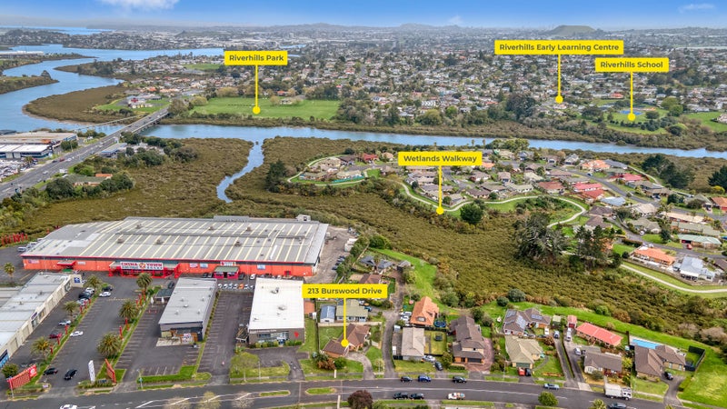 213 Burswood Drive, Burswood, Auckland - Carousel 2