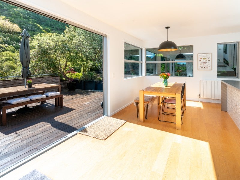 28 Hapua Street, Hataitai, Wellington - Carousel 1