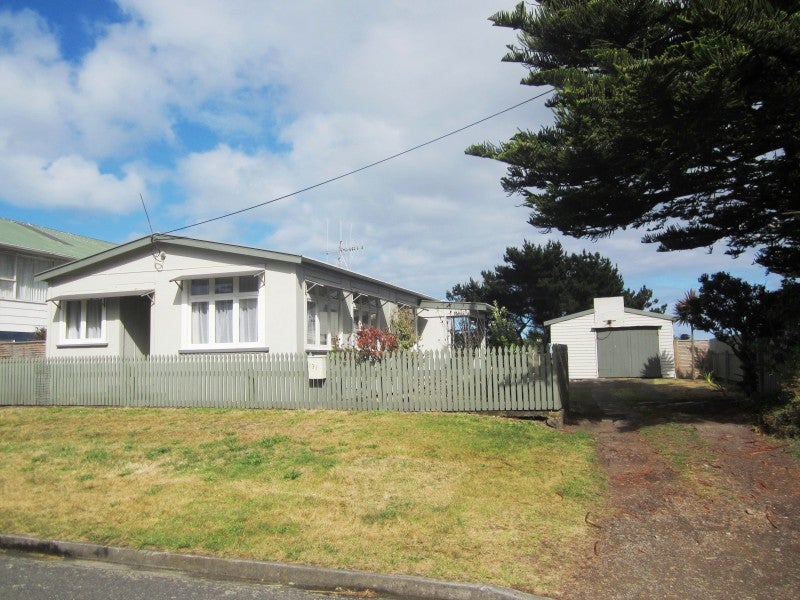 131 Kahukura Avenue, Waitarere Beach, Levin - Carousel 2
