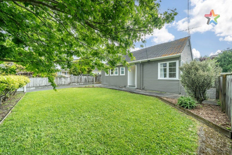 33 Milne Crescent, Taita, Lower Hutt - Carousel 2