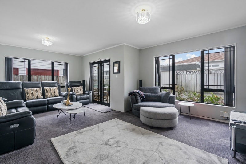 10A Chelsea Street, Miramar, Wellington - Carousel 2