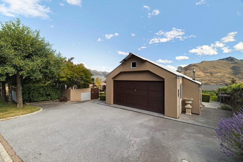 5 Vancouver Drive, Queenstown, Queenstown - Carousel 28