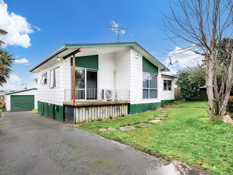 93 Hyperion Drive, Randwick Park, Auckland - Carousel 2