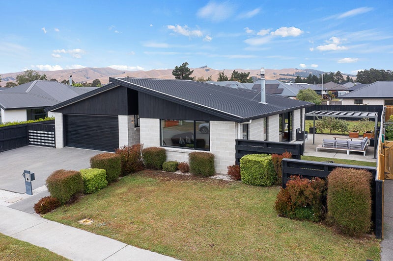 31 Corsair Crescent, Burleigh, Blenheim - Carousel 2