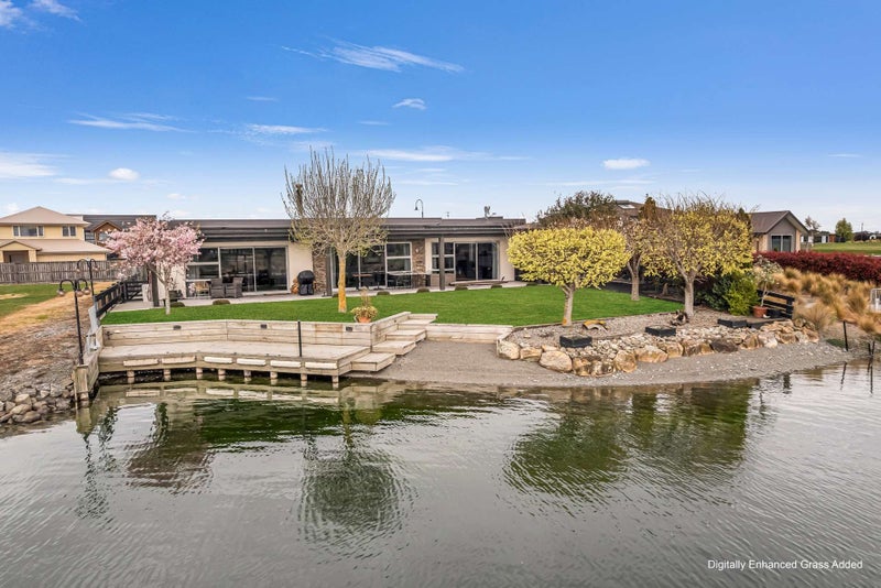 60 Ludlow Drive, Huntingdon, Ashburton - Carousel 1