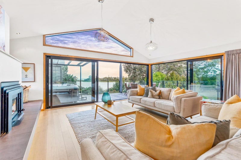 163 West Harbour Drive, West Harbour, Auckland - Carousel 1