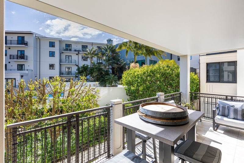 2B/28 Market Place, Auckland Central, Auckland - Carousel 2