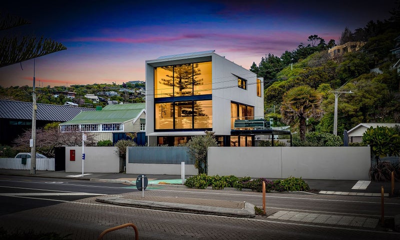 2 Marriner Street, Sumner, Christchurch - Carousel 1