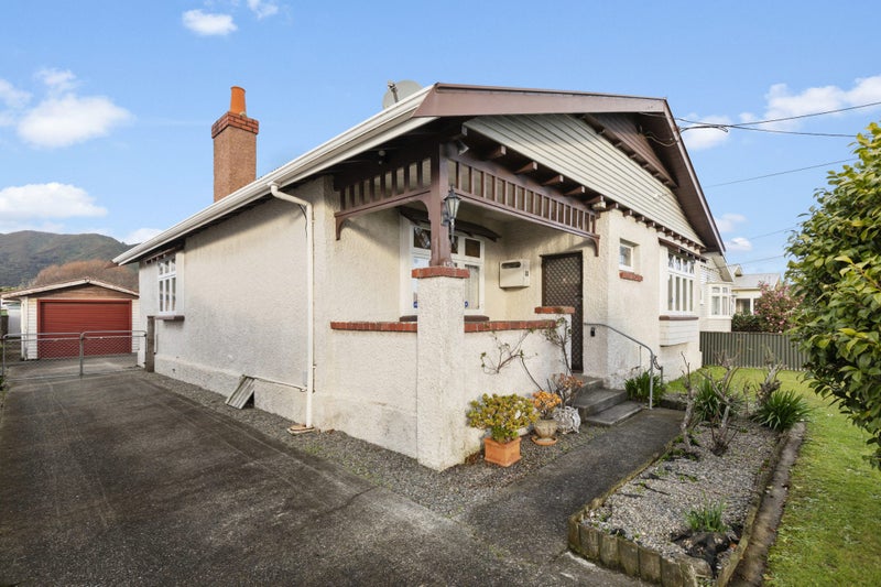 158 Randwick Road, Moera, Lower Hutt - Carousel 1