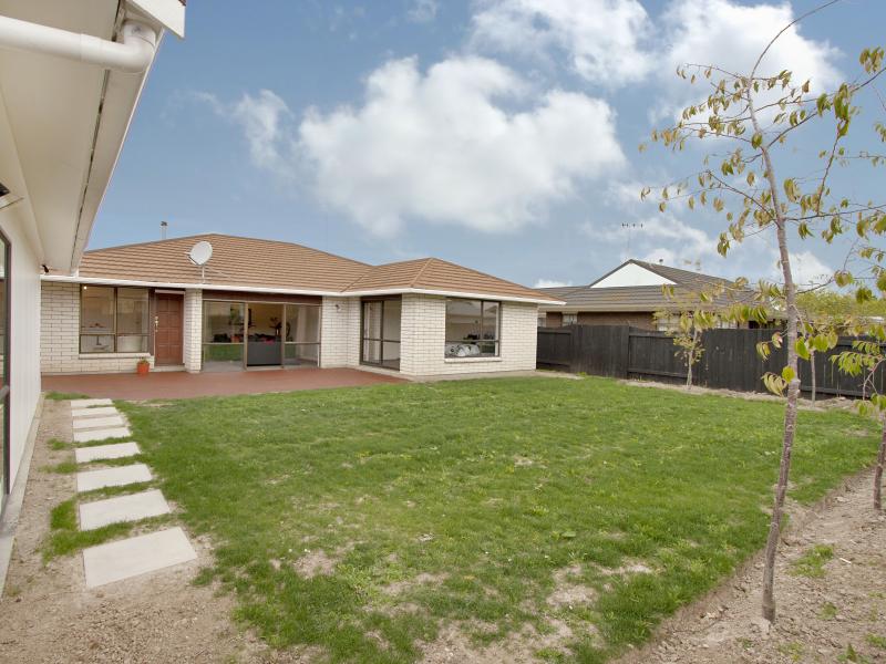 42 Pencarrow Street, Highbury, Palmerston North - Carousel 15