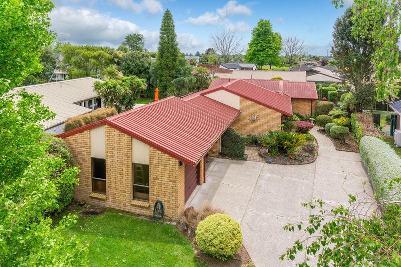 25 Bailey Avenue, Claudelands, Hamilton - Carousel 1