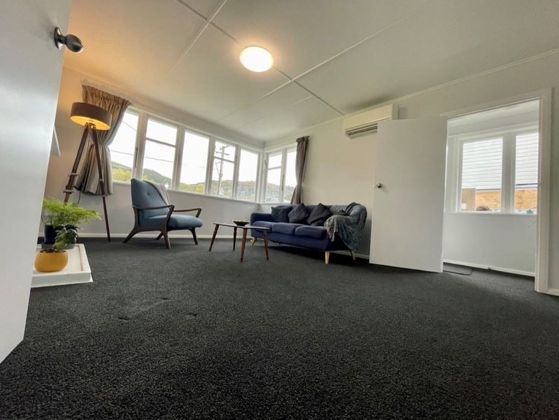 1207 Taita Drive, Taita, Lower Hutt - Carousel 2