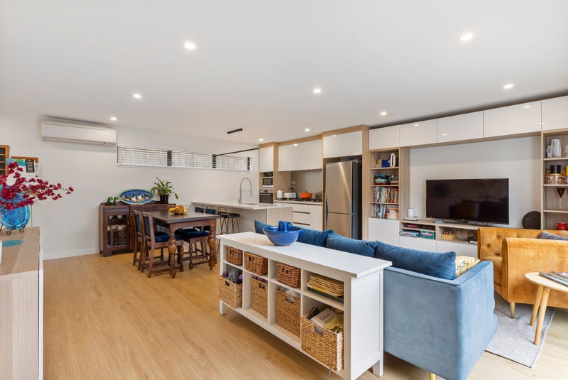 53A Blockhouse Bay Road, Avondale, Auckland - Carousel 1