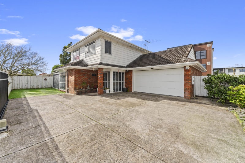 4/89 Kolmar Road, Papatoetoe, Auckland - Carousel 1