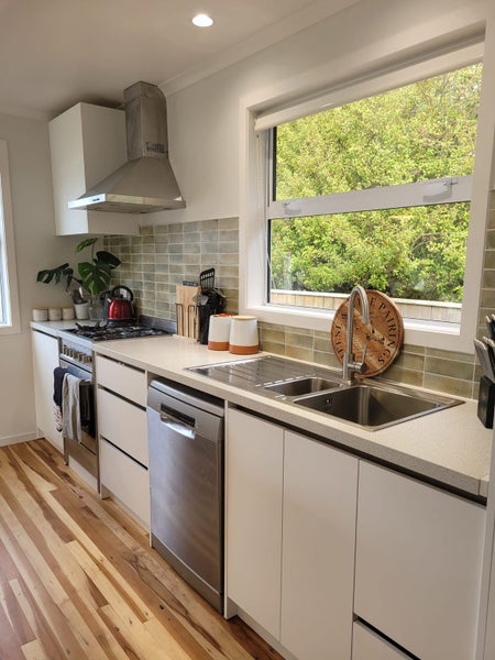 3A Ngahu Street, Fairy Springs, Rotorua - Carousel 1