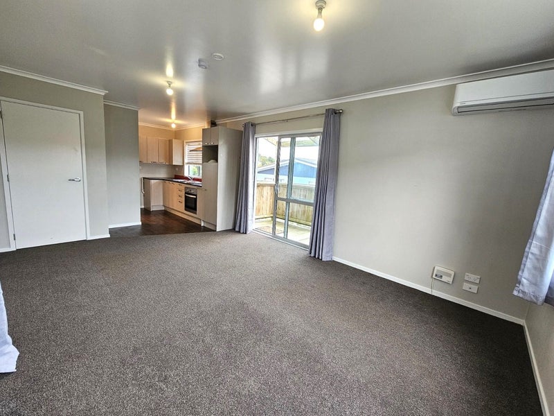 10A Paritutu Road, Spotswood, New Plymouth - Carousel 2
