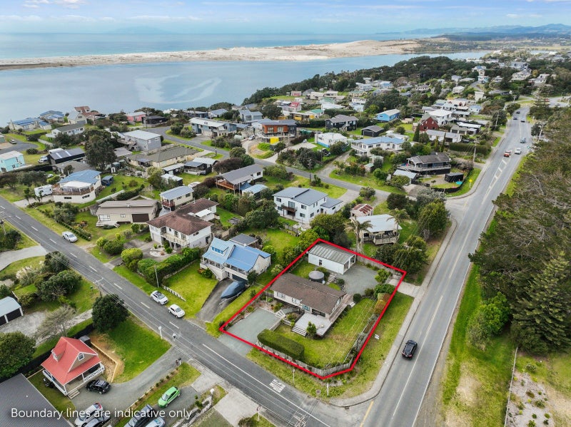 2 Awatea Street, Mangawhai Heads, Mangawhai - Carousel 1