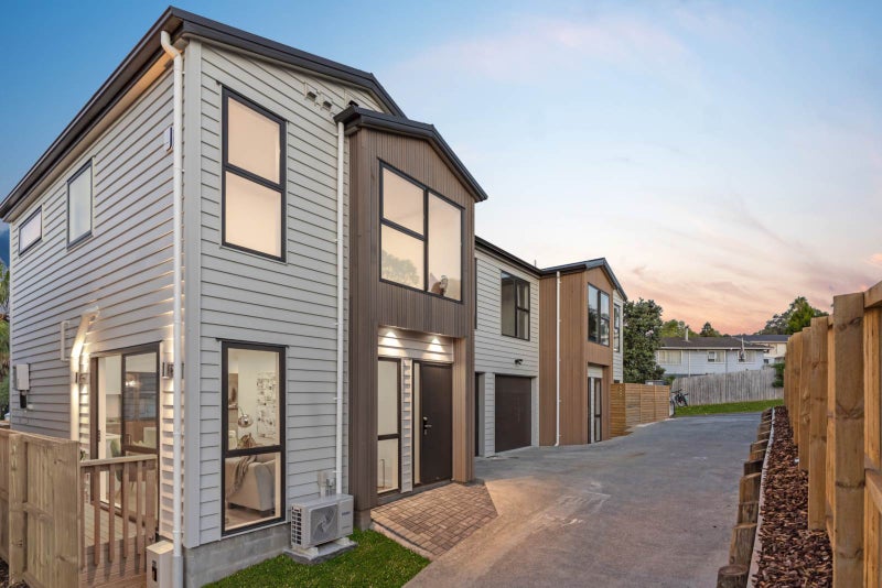 20B Spinella Drive, Bayview, Auckland - Carousel 24