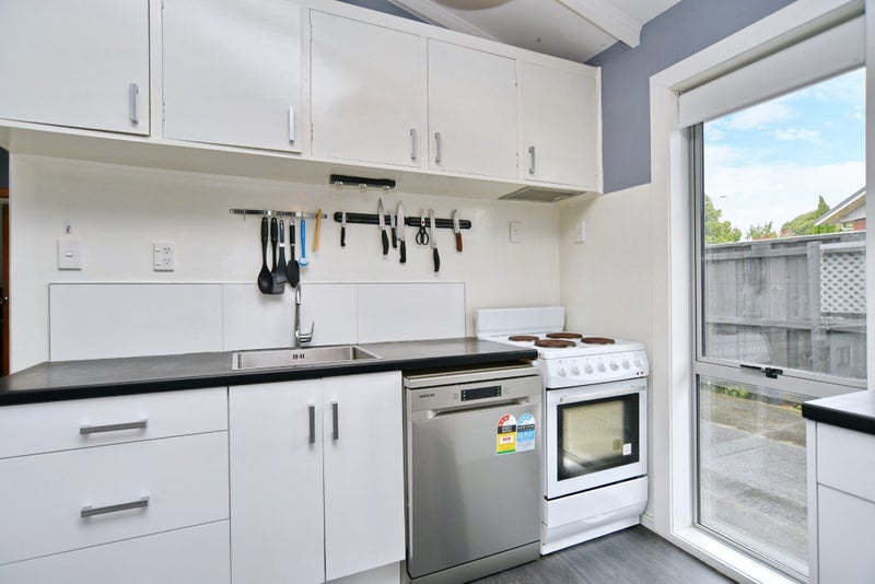 1/403 Greers Road, Bishopdale, Christchurch - Carousel 2