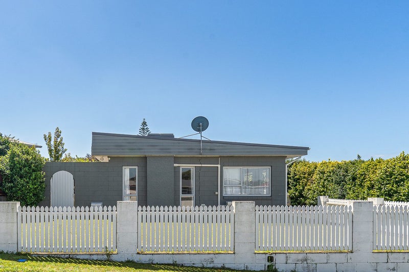 39 Trelawney Crescent, Westown, New Plymouth - Carousel 2