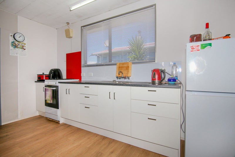 21 Palmerston Street, Westport, Westport - Carousel 2