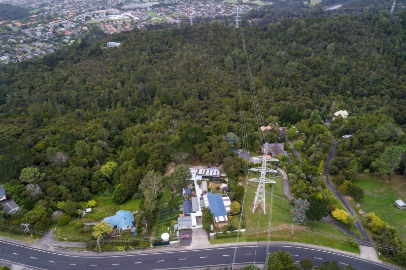 113 The Avenue, Lucas Heights, Auckland - Carousel 2