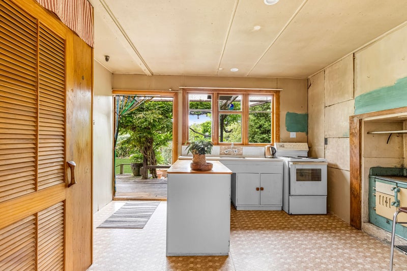 8 Goddard Road, Tasman - Carousel 2