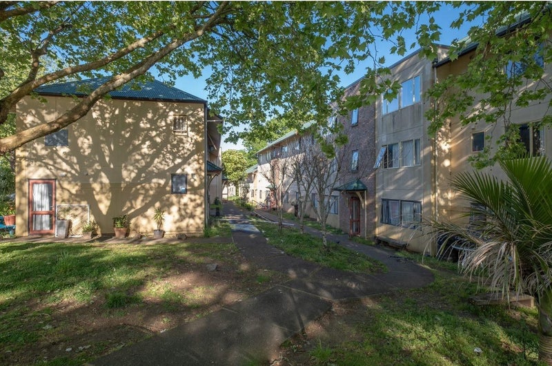 41/125 Carrington Road, Mount Albert, Auckland - Carousel 4