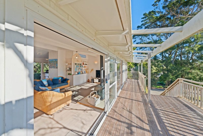 40 Korora Road, Oneroa, Waiheke Island - Carousel 50