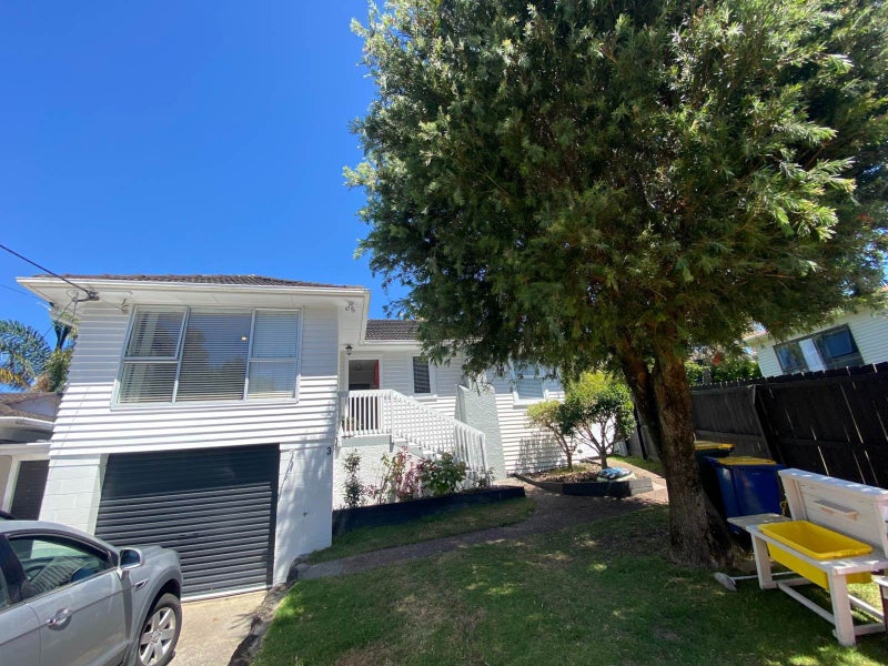 3/119 Nile Road, Milford, Auckland - Carousel 19