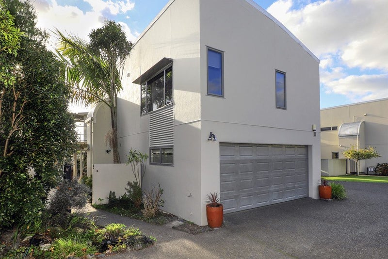 2/19 Havelock Road, Havelock North, Havelock North - Carousel 1