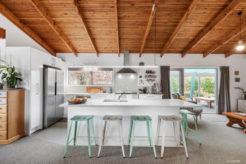 3 Mahoe Glade, Patumahoe, Pukekohe - Carousel 2