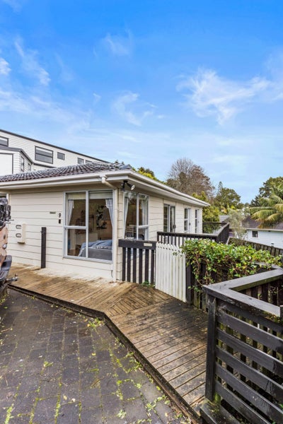 98 Awaruku Road, Torbay, Auckland - Carousel 1