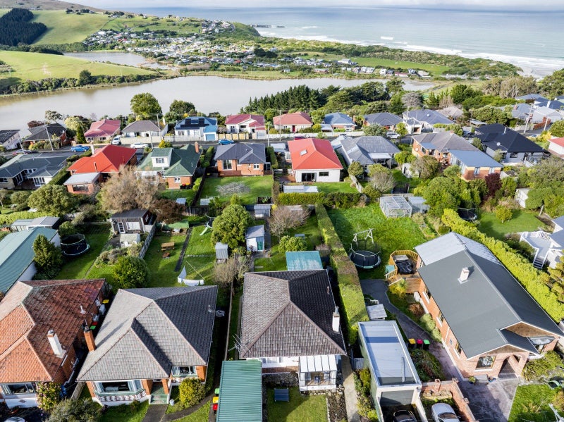 46 Stirling Street, Andersons Bay, Dunedin - Carousel 31