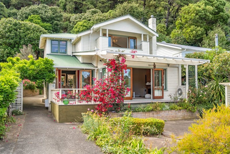309 Muritai Road, Eastbourne, Lower Hutt - Carousel 2