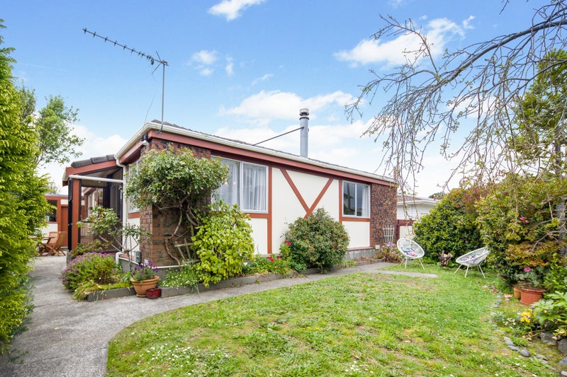 3A Arizona Grove, Brooklyn, Wellington - Carousel 1