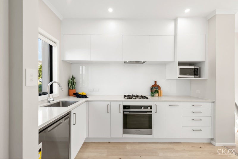 7 Fitch Lane, Wallaceville, Upper Hutt - Carousel 2