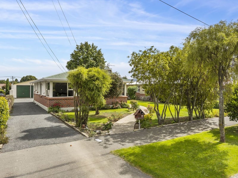 25 Thames Street, Mosgiel, Mosgiel - Carousel 1